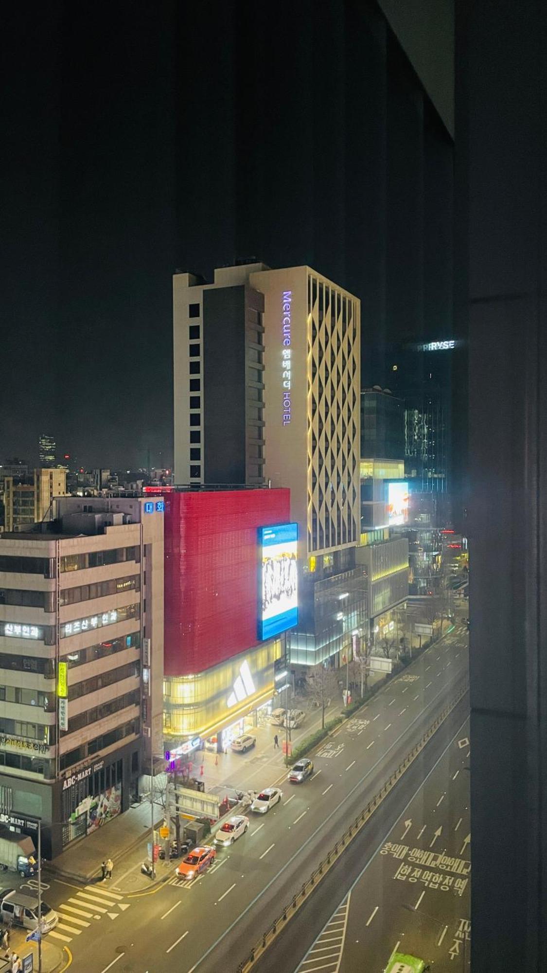 Hongdae Cleanhouse Hotel Seoul Exterior photo